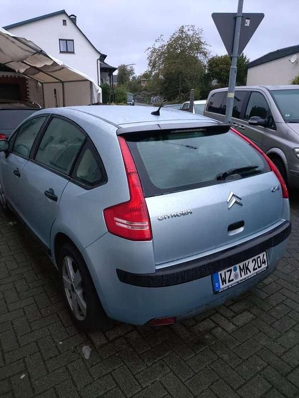 Gebraucht Citroën C4 Style 88 PS (64 kW) 2008 Grau Limousine
