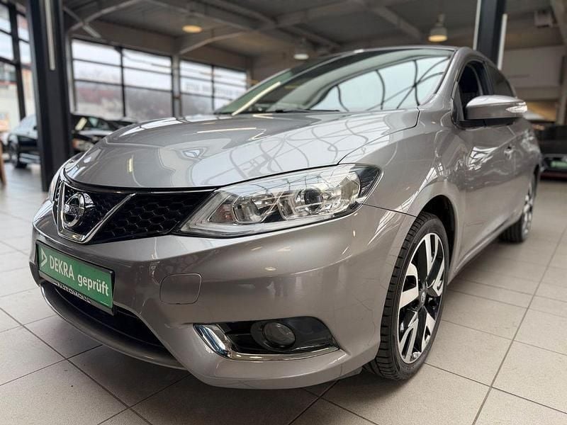 Gebraucht Nissan Pulsar Tekna 116 PS (85 kW) 2018 Grau Kleinwagen