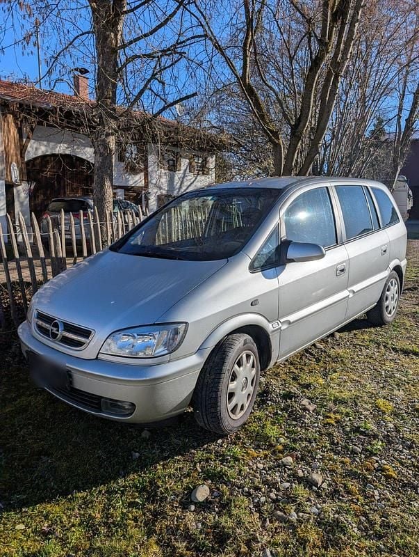 Gebraucht Opel Zafira 125 PS (91 kW) 2005 Silber Van / Kleinbus