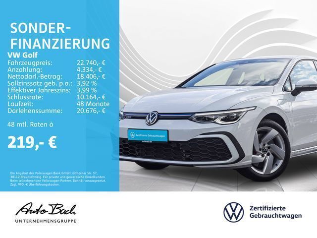 Weiß (pure white) Gebraucht 2021 VW Golf VIII Pro Limousine | 22.470 € (Guter Preis) - Bild 1/4