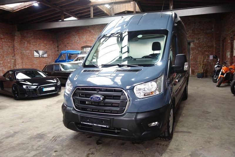 Gebraucht Ford Transit 131 PS (96 kW) 2020 Grau Van / Kleinbus