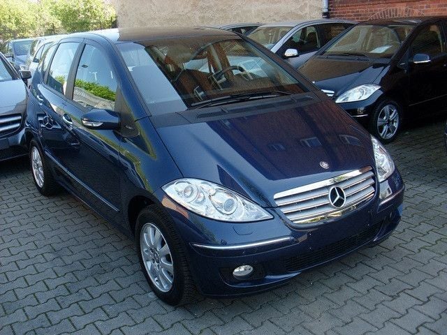 Gebraucht Mercedes A170 Elegance 116 PS (85 kW) 2008 Blau Van / Kleinbus