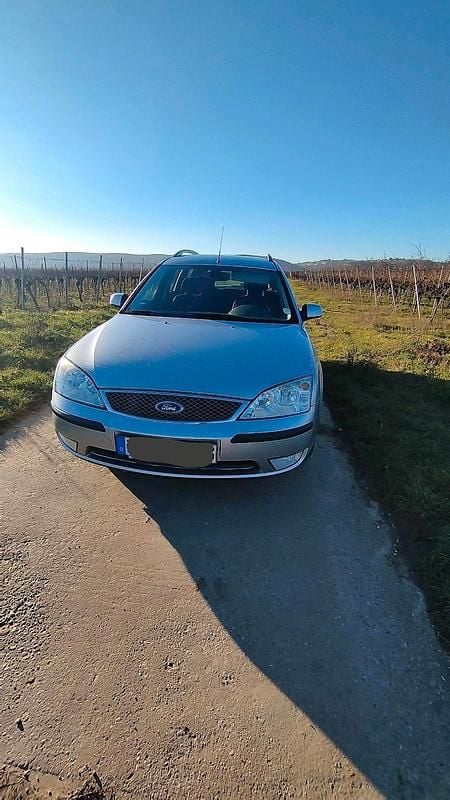 Gebraucht Ford Mondeo Ghia 131 PS (96 kW) 2004 Silber Kombi
