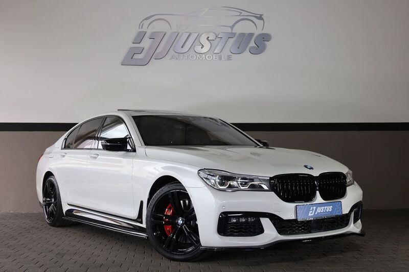 Weiß Gebraucht 2016 BMW 750 Performance Limousine | 31.400 € (Guter Preis) - Bild 1/4