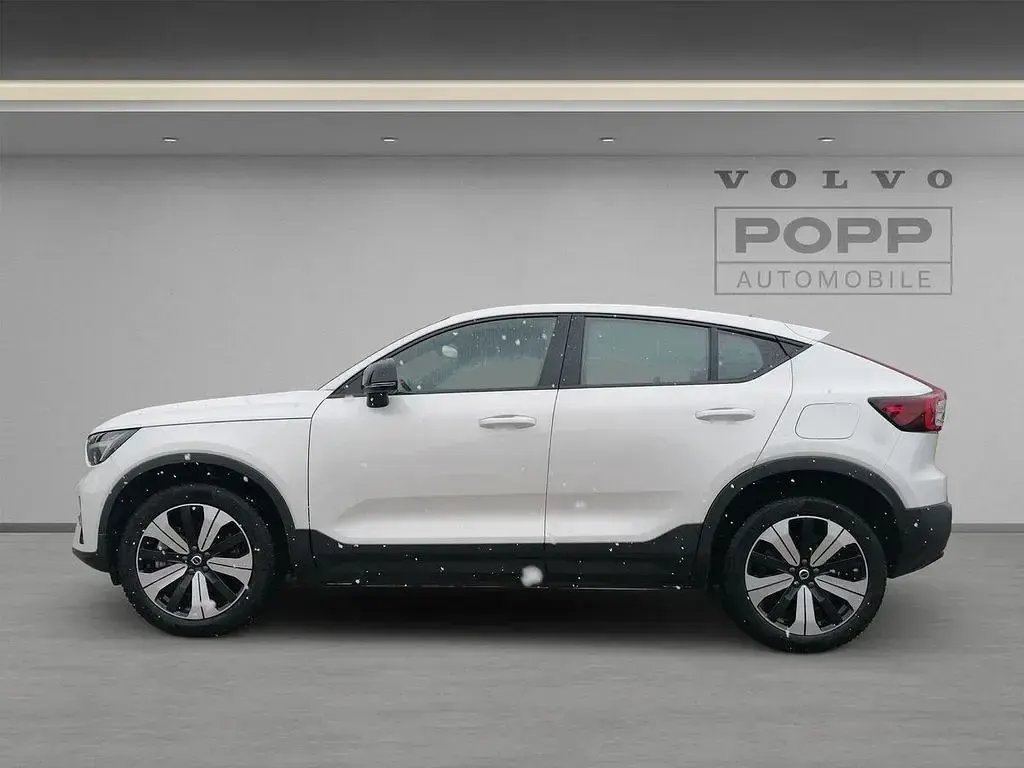 Używany Volvo C40 Core 169 kW (231 KM) 2022 Biały SUV