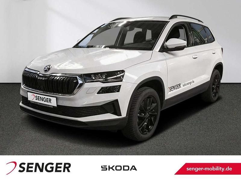 Moon weiss perleffekt Gebraucht 2025 Skoda Karoq Selection SUV | 35.490 € (Etwas zu teuer) - Bild 1/4