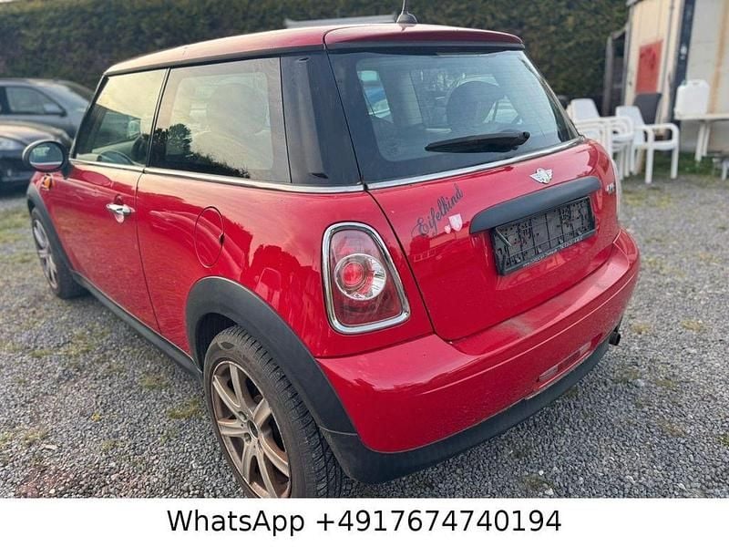 Used Mini ONE 75 HP (55 kW) 2011 Red Hatchback