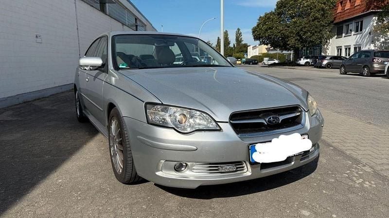 Silber Gebraucht 2004 Subaru Legacy Limousine | 5.499 € - Bild 1/4