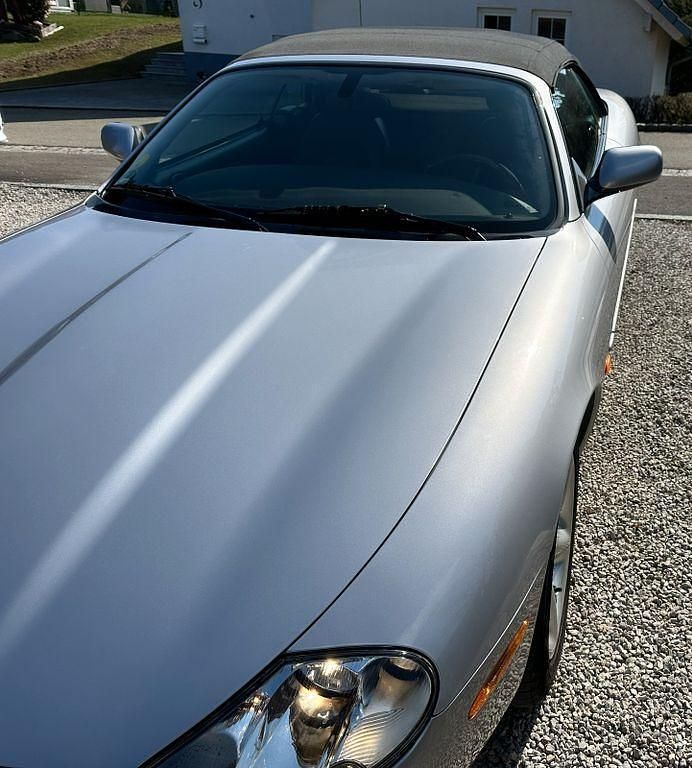 Gebraucht Jaguar XK8 284 PS (208 kW) 2001 Silber Cabrio
