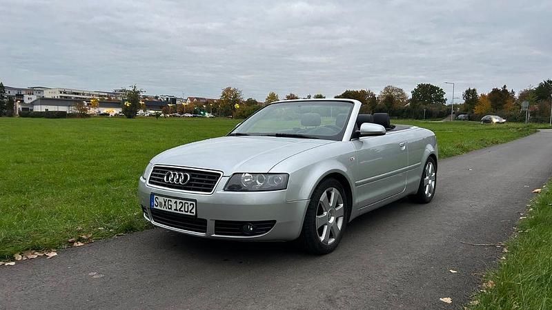 Silber Gebraucht 2005 Audi A4 Cabriolet Comfort Cabrio | 5.499 € (Fairer Preis) - Bild 1/4