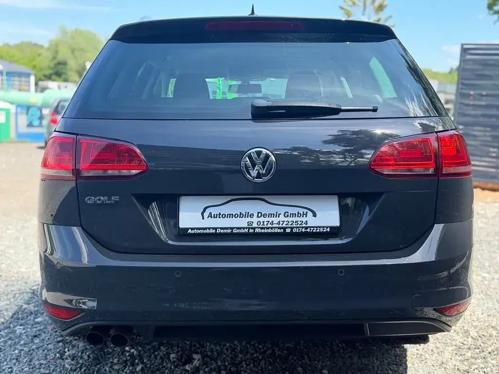 Gebraucht VW Golf VII LOUNGE 150 PS (110 kW) 2015 Grau Kombi