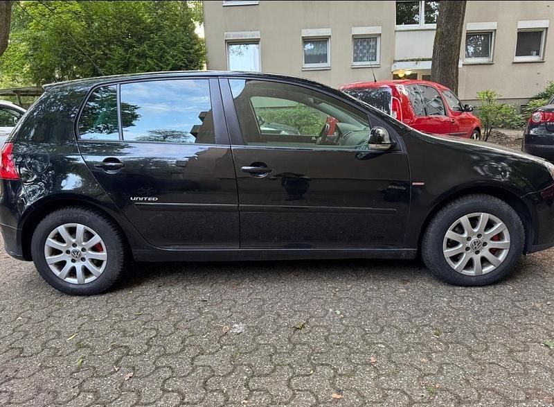Gebraucht VW Golf V 116 PS (85 kW) 2007 Schwarz Limousine