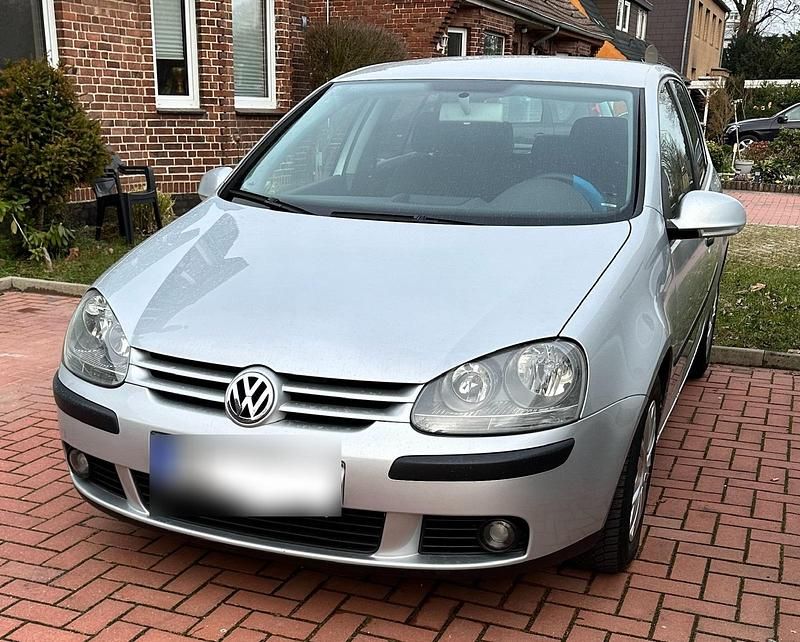 Gebraucht VW Golf IV 116 PS (85 kW) 2004 Silber Limousine