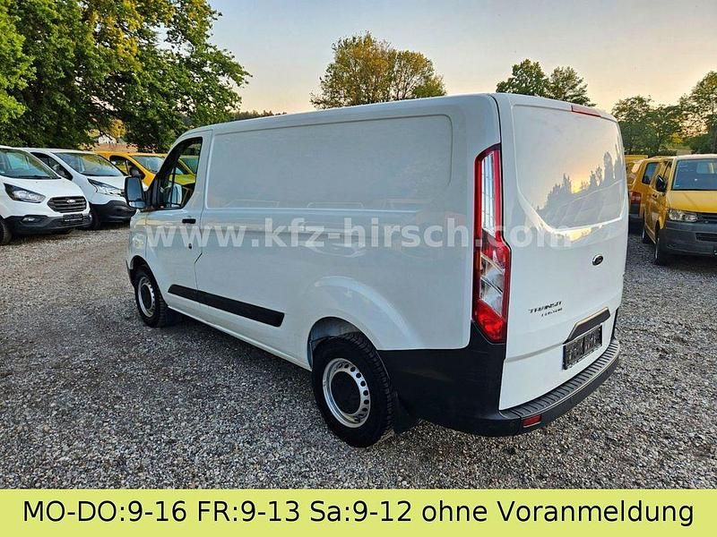 Gebraucht Ford Transit Custom 105 PS (77 kW) 2018 Weiß Van / Kleinbus