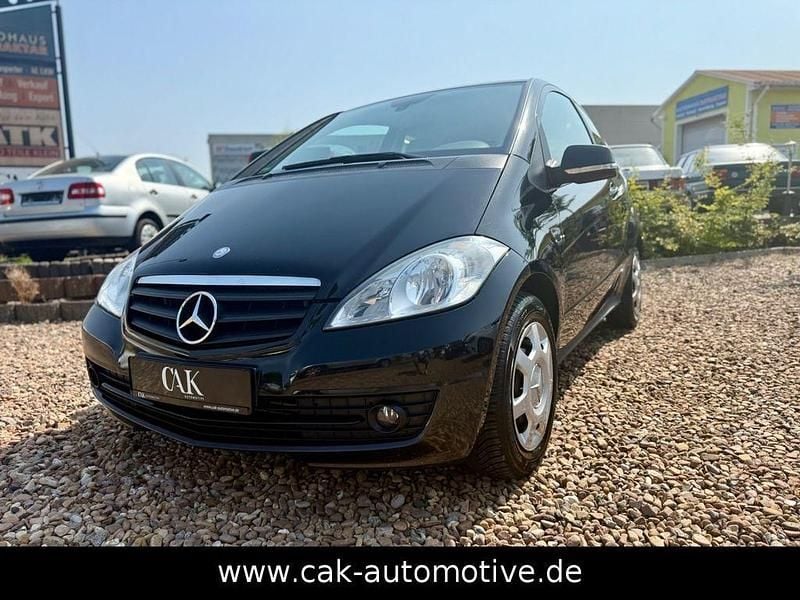 Schwarz Gebraucht 2010 Mercedes A160 Classic Kleinwagen | 3.990 € (Guter Preis) - Bild 1/4
