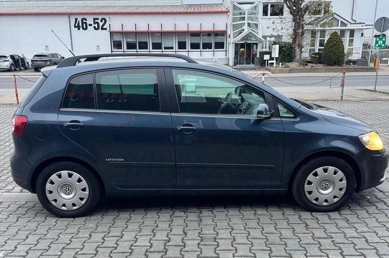 Gebraucht VW Golf V Edition 105 PS (77 kW) 2008 Blau Kombi