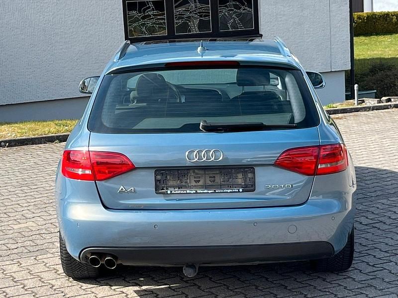 Gebraucht Audi A4 140 PS (102 kW) 2008 Blau Kombi