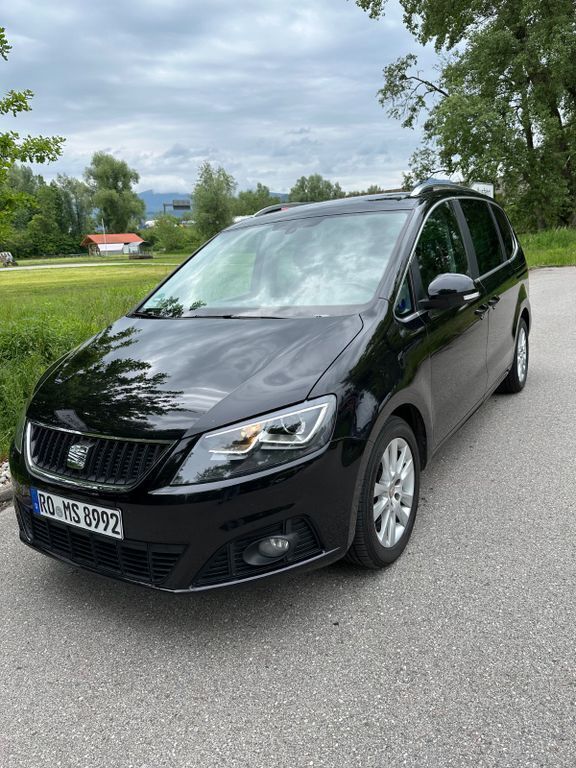 Schwarz Gebraucht 2014 Seat Alhambra Van / Kleinbus | 20.800 € (Teuer) - Bild 1/4