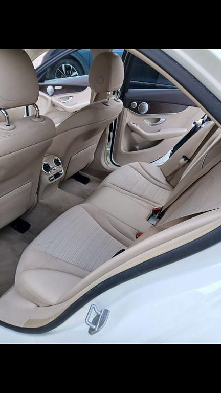 Gebraucht Mercedes 220 231 PS (169 kW) 2014 Weiß Limousine