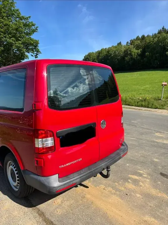 Gebraucht VW Transporter 114 PS (83 kW) 2014 Rot Van