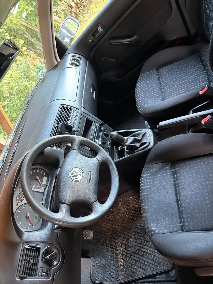 Gebraucht VW Golf IV 75 PS (55 kW) 2002 Grau Kleinwagen