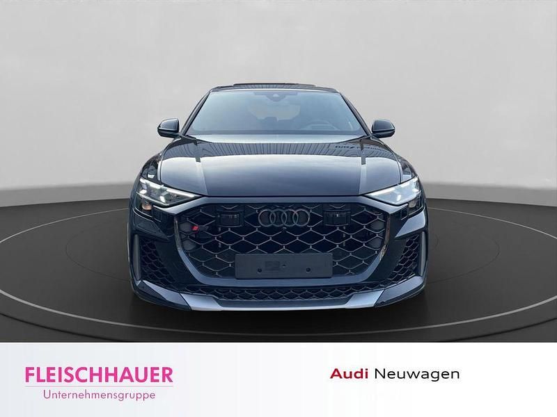 Neu Audi RS Q8 Performance 640 PS (470 kW) 2026 Schwarz SUV