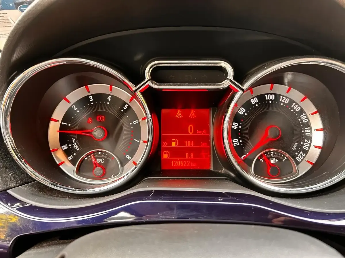 Gebraucht Opel Adam 64 PS (47 kW) 2013 Blau Kleinwagen