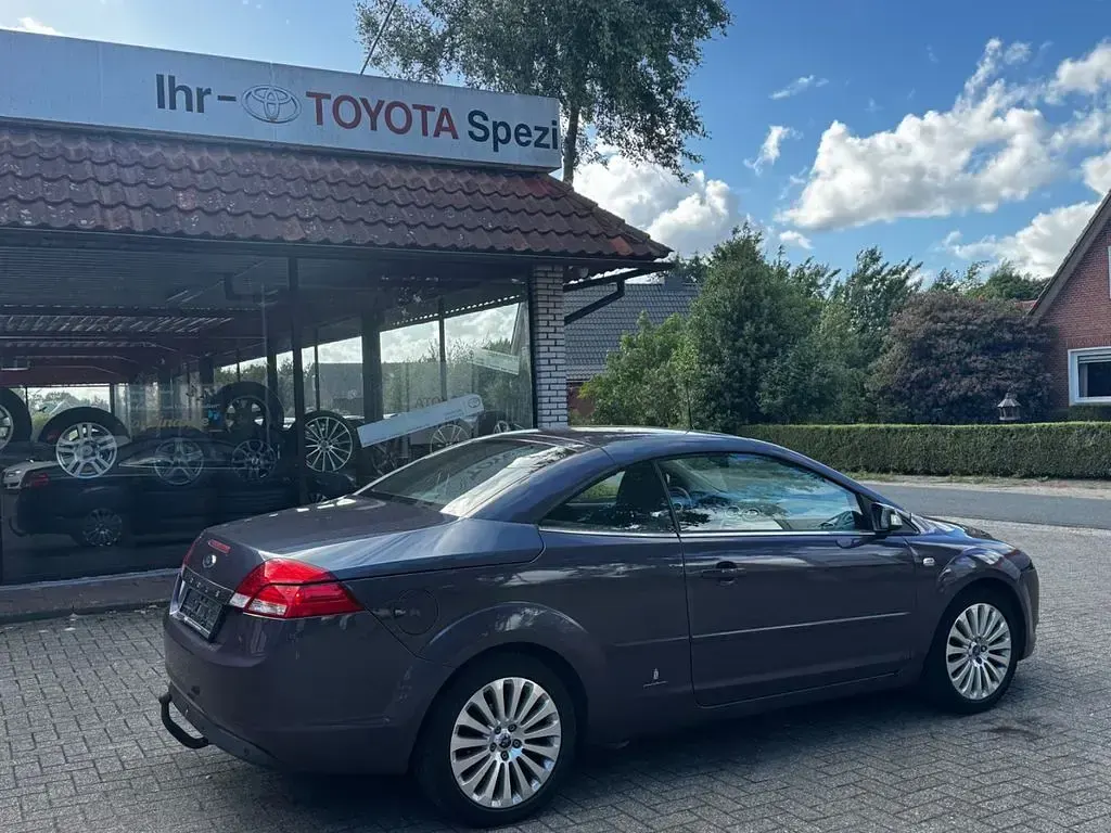 Gebraucht Ford Focus Cabriolet Trend 101 PS (74 kW) 2007 Grau Cabrio