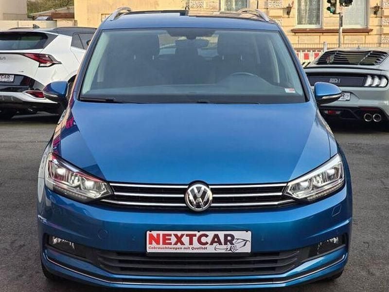 Gebraucht VW Touran Highline 150 PS (110 kW) 2018 Blau Van / Kleinbus