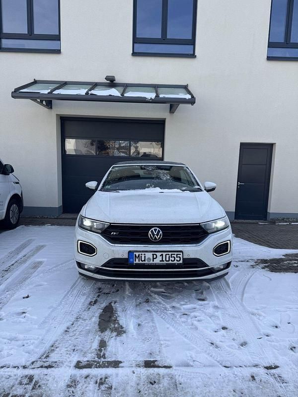 Weiß Gebraucht 2022 VW T-Roc Cabriolet R-line Cabrio | 29.999 € (Teuer) - Bild 1/4