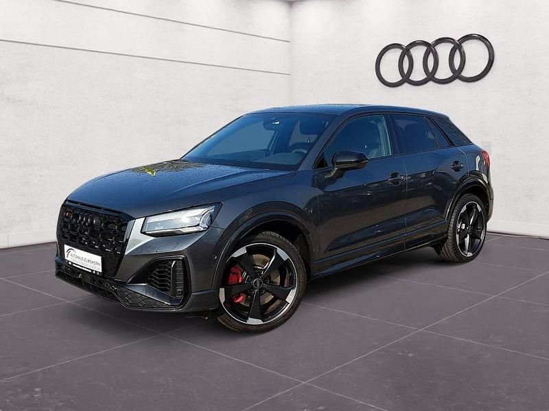 Gebraucht Audi SQ2 Ambiente 300 PS (220 kW) 2024 Daytonagrau perleffekt SUV