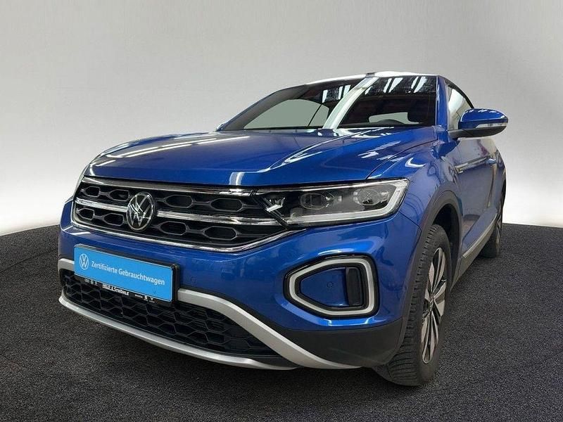Gebraucht VW T-Roc Cabriolet Move 116 PS (85 kW) 2024 Ravennablau metallic/schwarz Cabrio