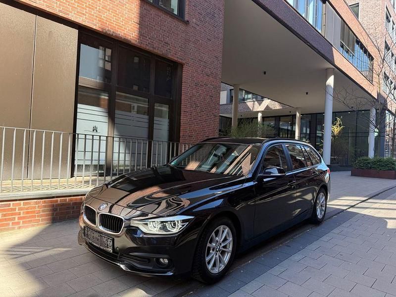 Gebraucht BMW 318 Advantage 150 PS (110 kW) 2016 Schwarz Kombi
