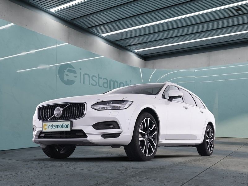 Gebraucht Volvo V90 CC Plus 197 PS (144 kW) 2023 Weiß Kombi