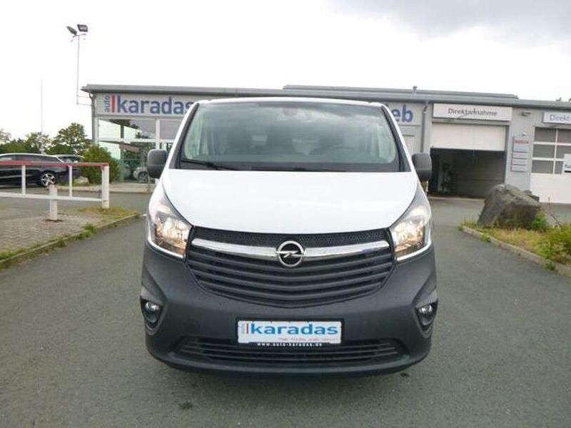 Gebraucht Opel Vivaro 145 PS (106 kW) 2020 Weiss Van / Kleinbus