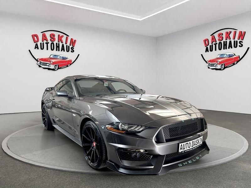 Grau Gebraucht 2021 Ford Mustang Coupé | 29.700 € (Guter Preis) - Bild 1/4