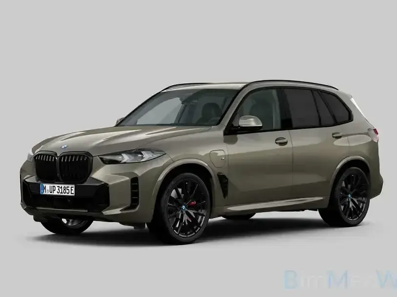 Gebraucht BMW X5 M Sport 489 PS (359 kW) 2023 Manhattan (braun) SUV