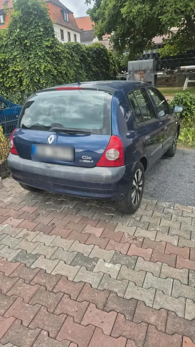 Gebraucht Renault Clio 75 PS (55 kW) 2005 Schwarz Kleinwagen