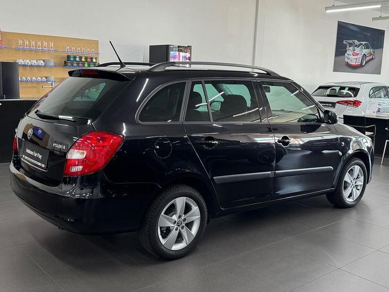 Gebraucht Skoda Fabia Fresh 105 PS (77 kW) 2013 Schwarz Kleinwagen