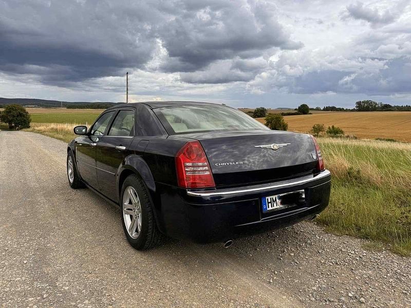 Używany Chrysler 300C 340 KM (250 kW) 2005 Niebieski Sedan/Limuzyna