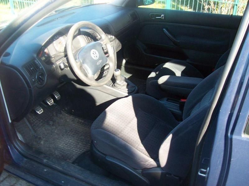 Gebraucht VW Golf IV 75 PS (55 kW) 2000 Blau Limousine