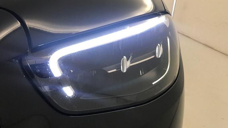 Schwarz Gebraucht 2020 Mercedes E300 Exclusive Limousine | 27.950 € (Superpreis) - Bild 1/3