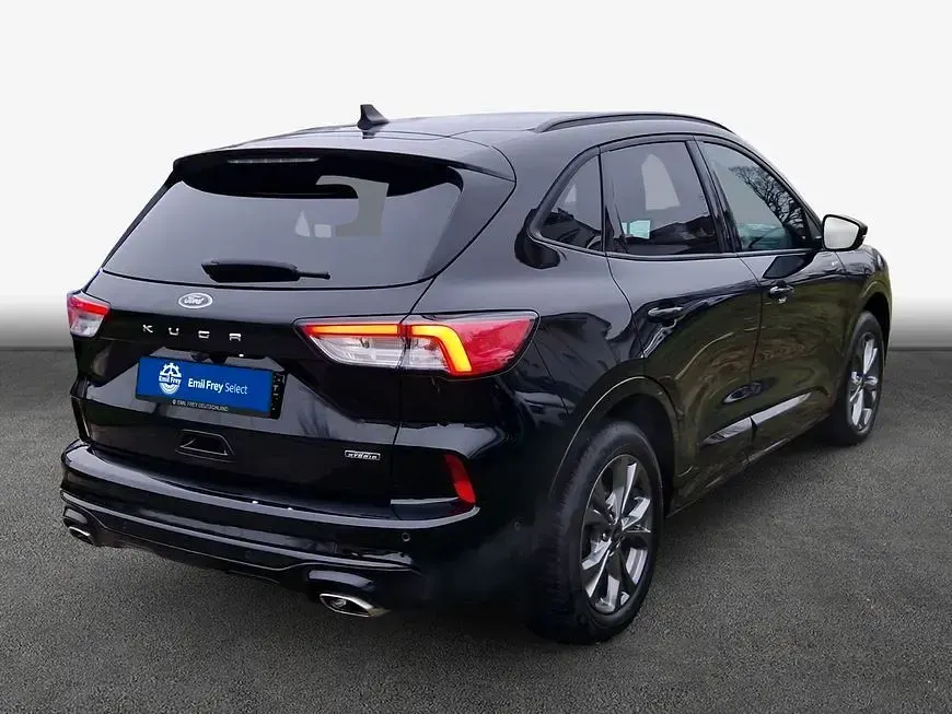 Gebraucht Ford Kuga ST-Line X 152 PS (111 kW) 2023 Agate black metallic SUV