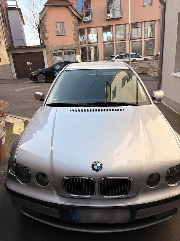 Gebraucht BMW 316 Compact 116 PS (85 kW) 2002 Silber Kleinwagen