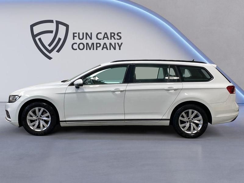 Gebraucht VW Passat 150 PS (110 kW) 2021 Weiß Kombi