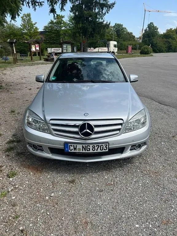 Gebraucht Mercedes C180 156 PS (114 kW) 2009 Silber Limousine