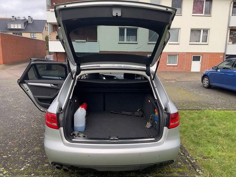 Gebraucht Audi A4 Attraction 160 PS (117 kW) 2012 Silber Kombi