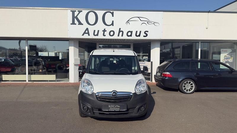 Gebraucht Opel Combo 95 PS (69 kW) 2015 Weiß Van / Kleinbus