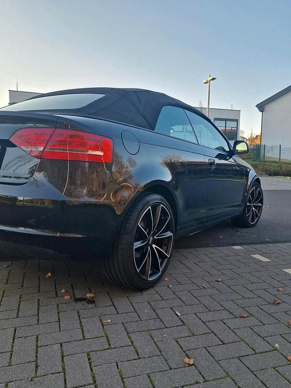 Gebraucht Audi A3 Cabriolet 102 PS (75 kW) 2010 Schwarz Cabrio