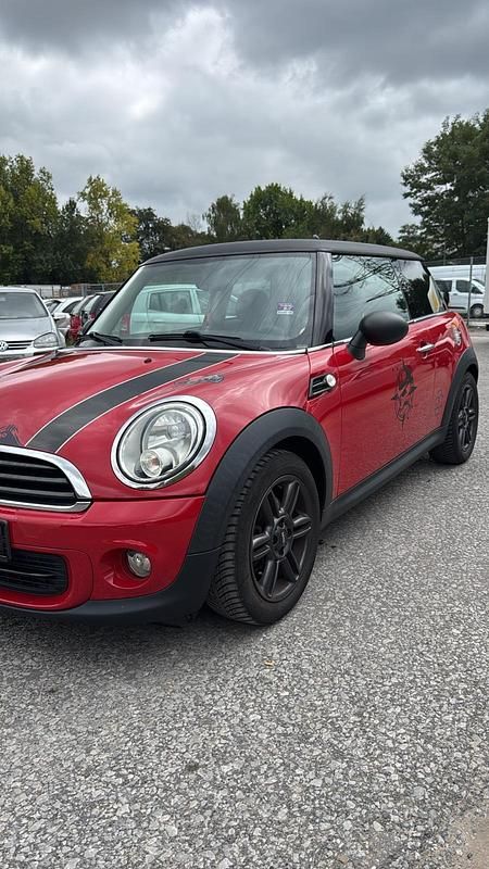 Rot Gebraucht 2011 Mini ONE Kleinwagen | 2.800 € (Superpreis) - Bild 1/4